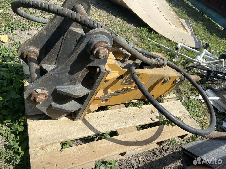 Гидромолот