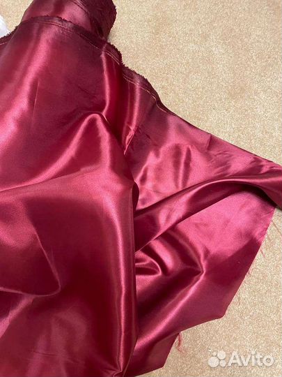 Шелк Таффета белый, бордовый, Атлас, подкладочная