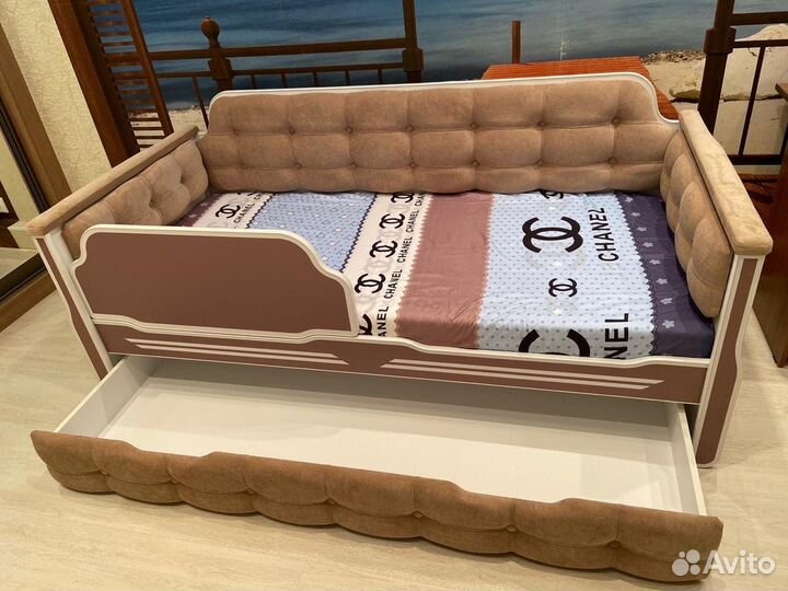 Детская кровать диван