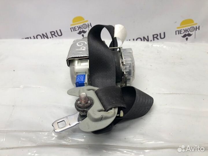 Ремень безопасности передний правый Mitsubishi