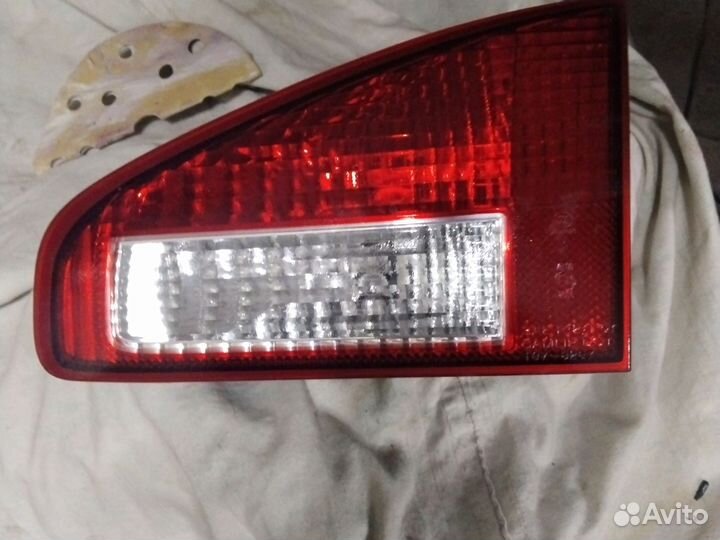 Задние фонари Субару tribeca