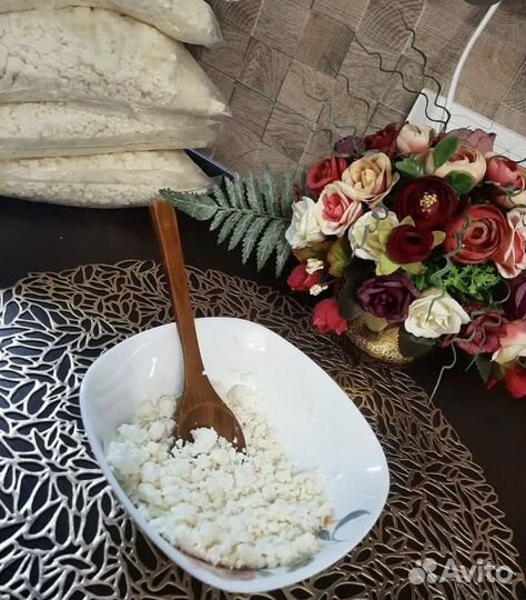 Сыр, масло, майонез, творог, тушёнка, Сметана