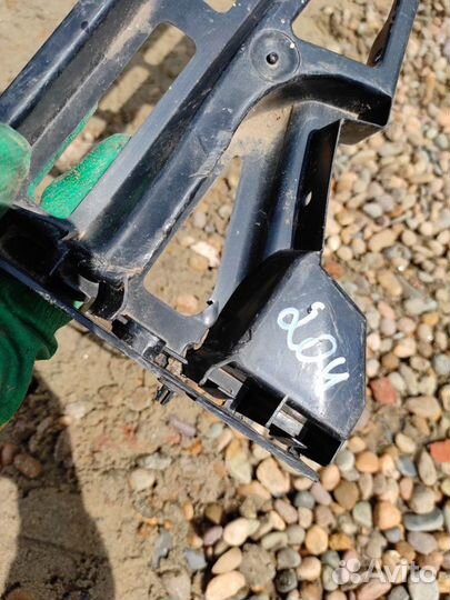 Кронштейн Mercedes S W222, C217 2013-2020