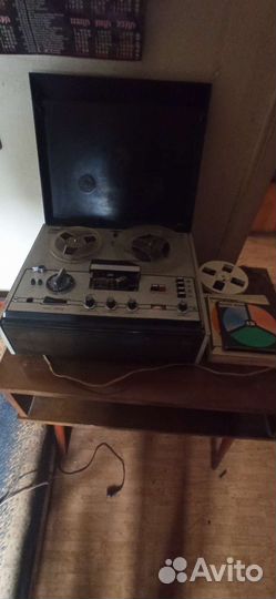 Магнитофон катушечный