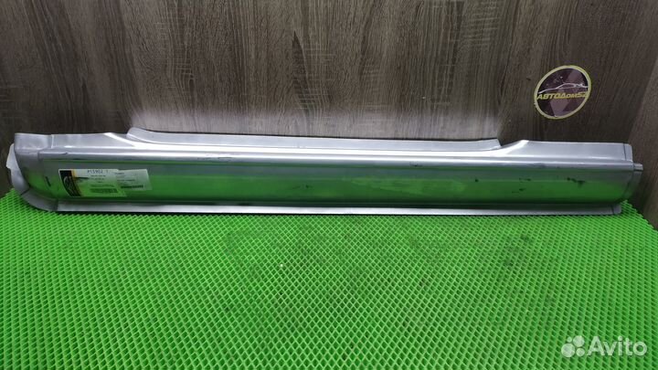 Порог передней двери Mercedes Vito Vivano W639