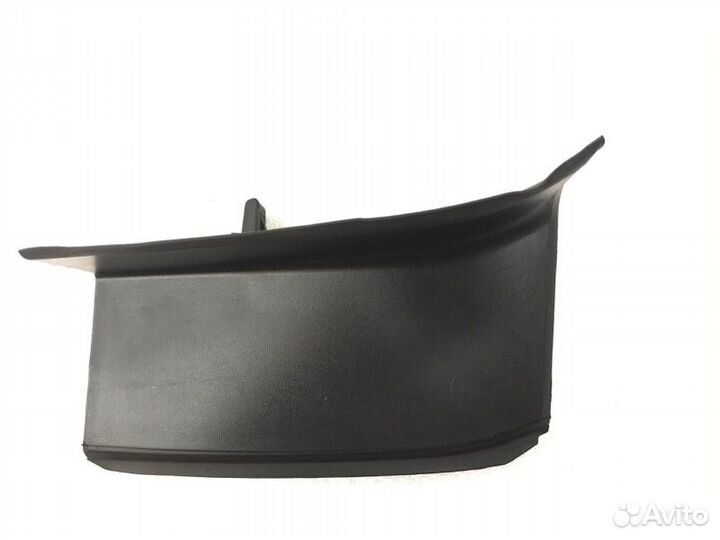 Накладка стоп-сигнала задняя правая Land Rover