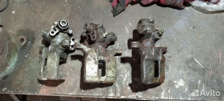 Супорт задний