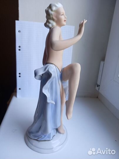 Статуэтка танцовщица германия