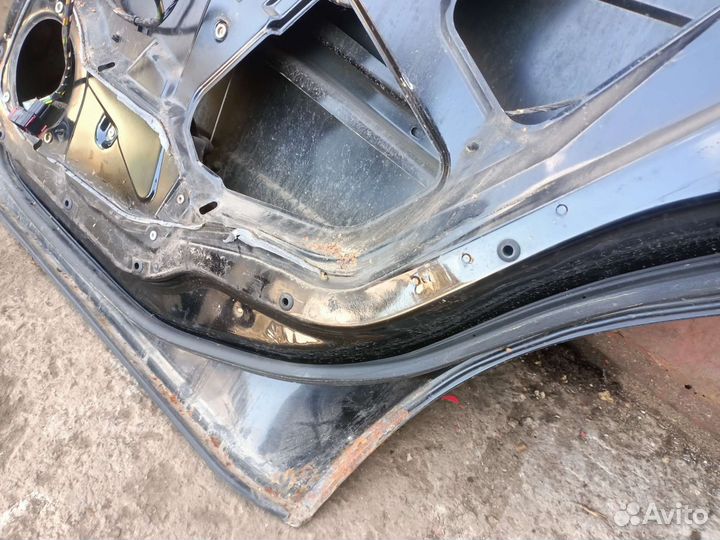 Задняя правая дверь Saab 9-5 универсал