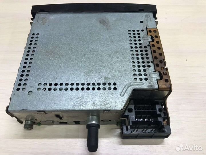 Магнитола Peugeot 206