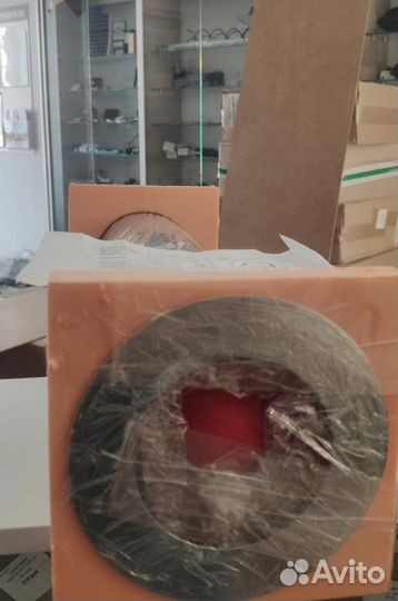 Кофейня самообслуживания- портал, диспенсер