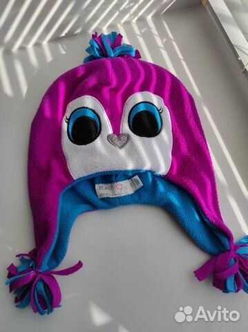 Весенняя шапка на девочку