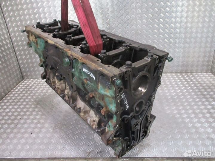 Блок двс Volvo 1002091
