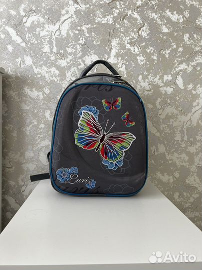 Школьный рюкзак