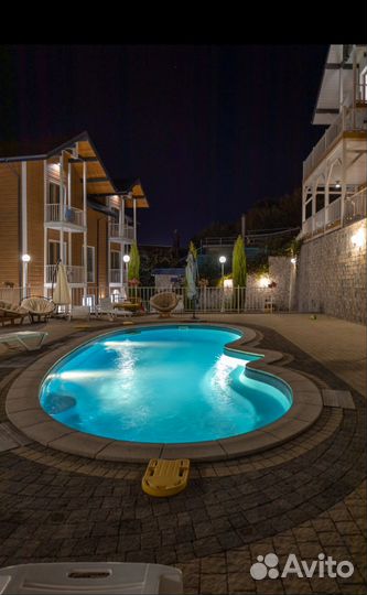 База отдыха с бассейном