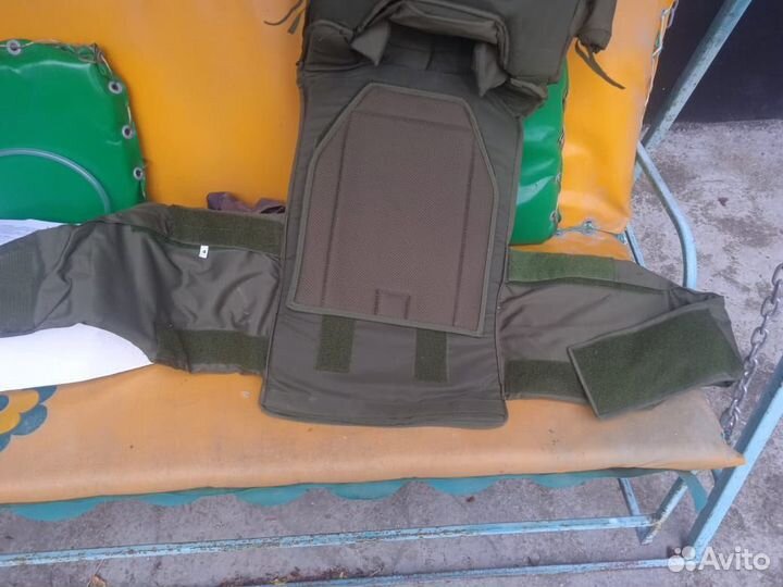 Бронежилет