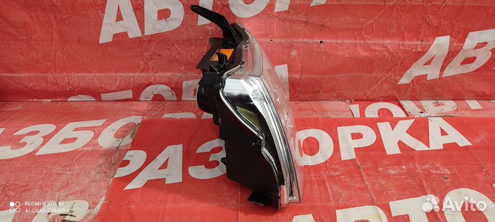 Фара левая Mitsubishi Pajero IV