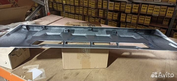 Накладка бампера нижняя Mitsubishi L200 KL