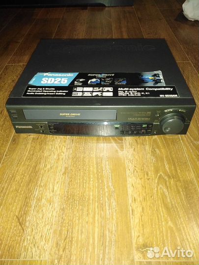 Видеомагнитофон Panasonic NV-SD25AM