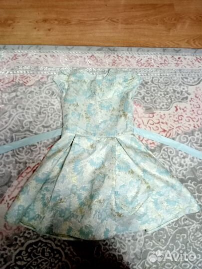 Платье для девочки праздничное