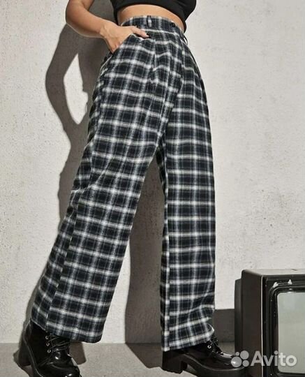 Брюки в клетку