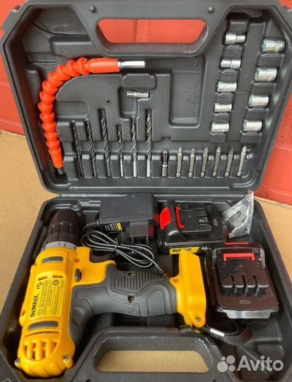 Шуруповерт Dewalt 14v + набор