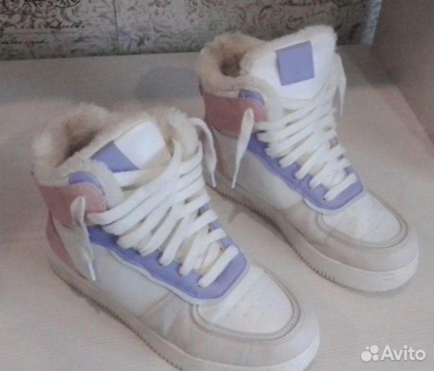 Кроссовки зимние