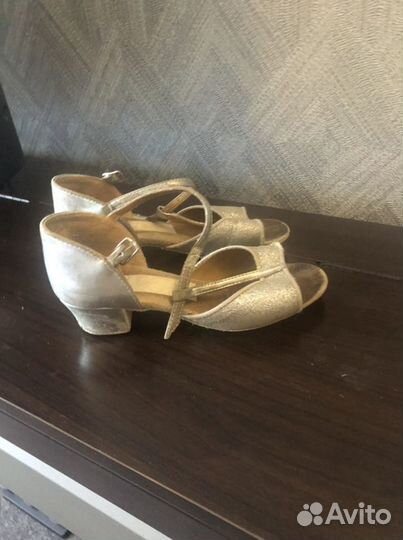 Туфли для бальных танцев