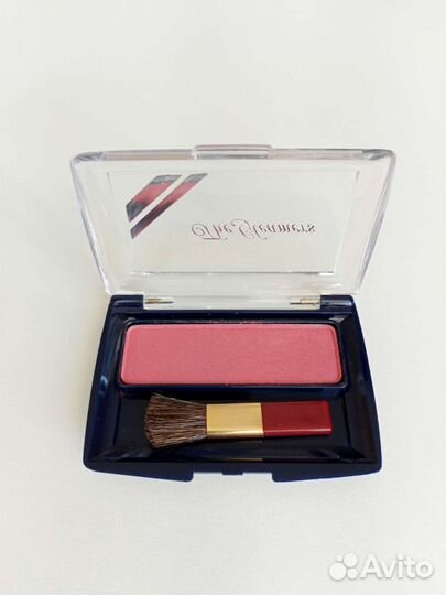 Румяна Lakme Винтаж