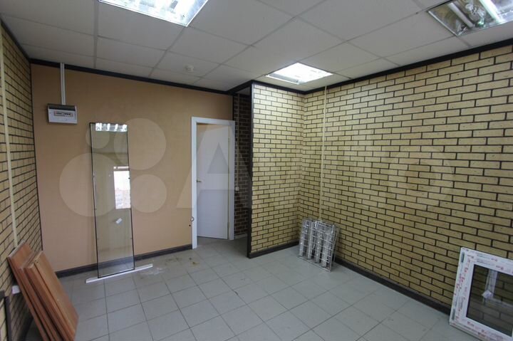 Торговое помещение, 15 м²