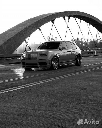 Ковные диски GT Forged R23 на Rolls-Royce Cullinan