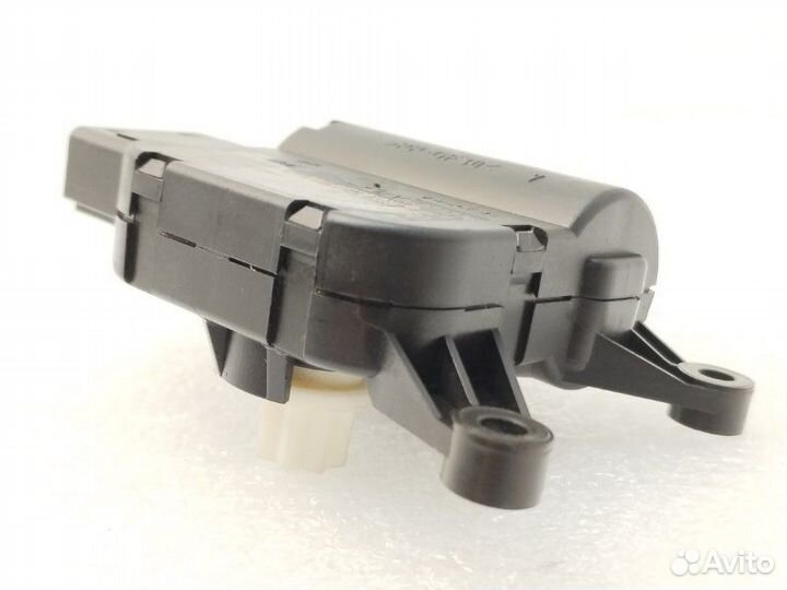 Сервопривод заслонок печки Volkswagen Tiguan 1 2.0