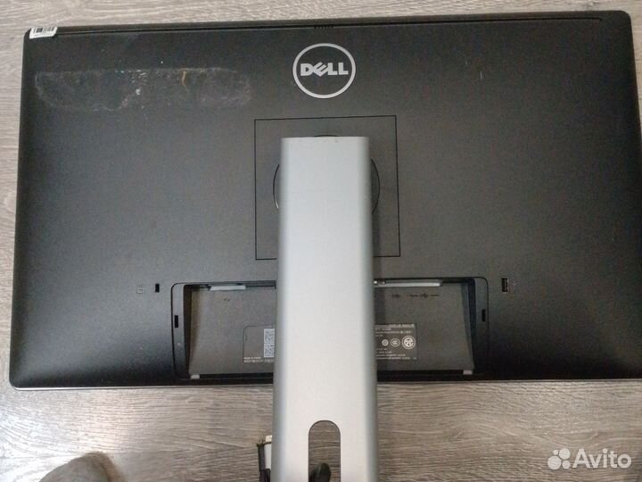 Монитор для компьютера dell