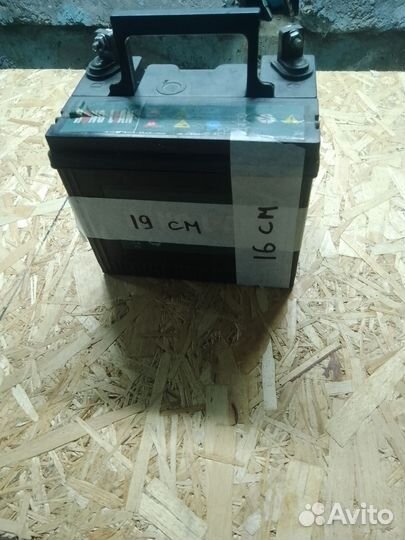 Аккумулятор для снегохода