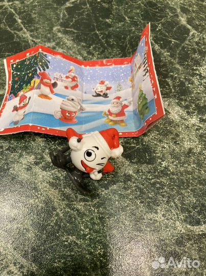 Игрушки из киндера