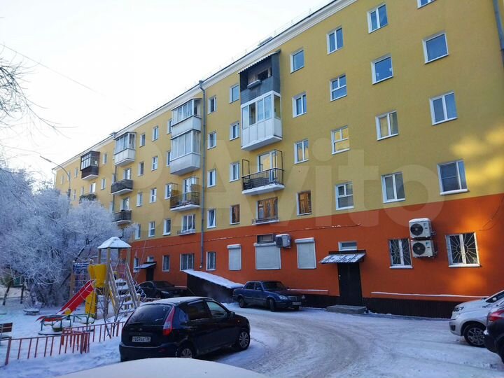 3-к. квартира, 54 м², 1/5 эт.