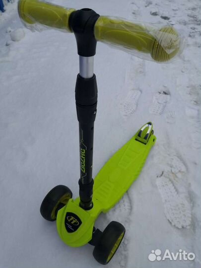 Самокат трёхколёсный zigzag 2021 г