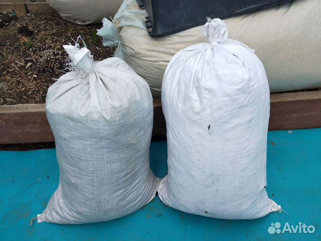 Сухой голубиный помет кроличий навоз в мешках