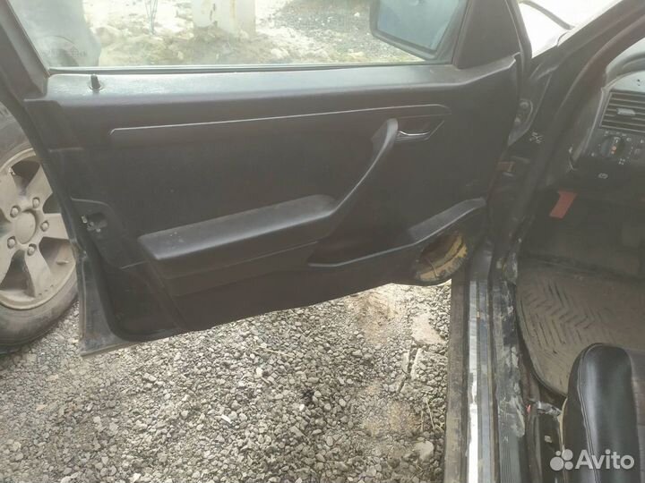 Усилитель тормозов вакуумный Mercedes C Class W202