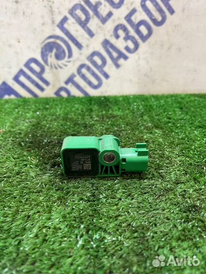 Датчик удара задний Volvo S40 седан 2.4 B5244S