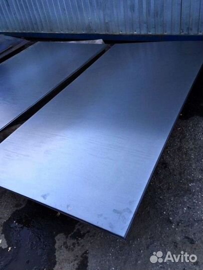 Лист горячекатаный