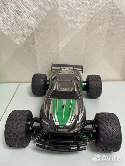 Машина на радиоуправлении