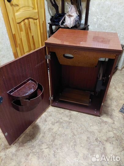 Легендарная Швейная Машинка Подольск 142 СССР