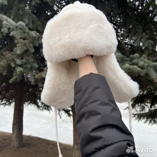 Шапка ушанка женская вязяная на флисе