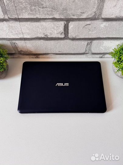 Отличный Asus 11.6