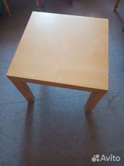 Журнальный столик IKEA