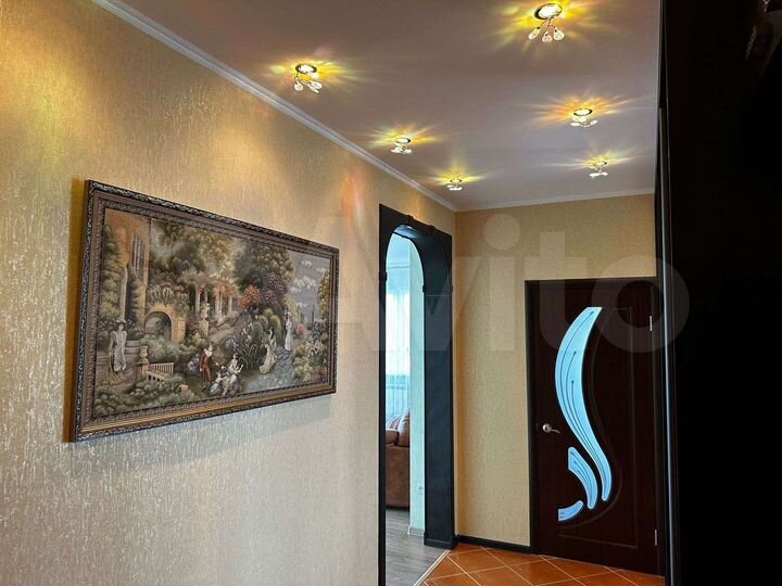 2-к. квартира, 90 м², 10/11 эт.