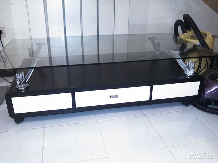 Журнальный стол