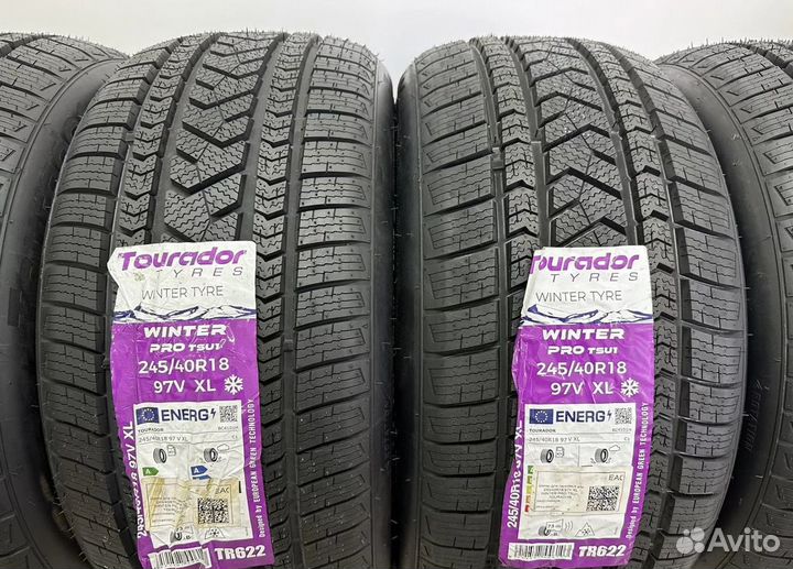Tourador Winter Pro TSU1 245/40 R18 33U
