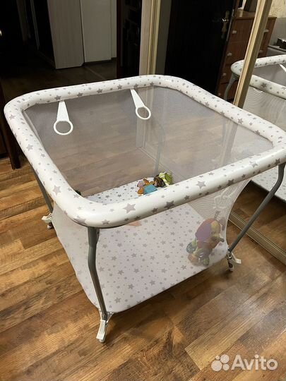 Манеж детский складной